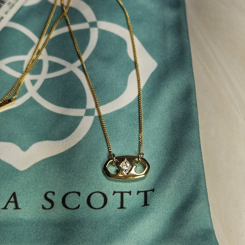 NWT Kendra Scott Elisa 18k Gold Vermeil Sparkle Tab Pendant - Picture 2 of 7